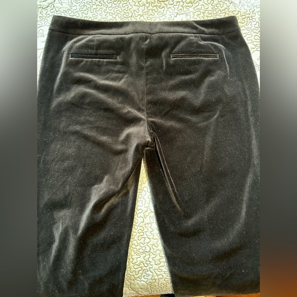BROOKS BROTHERS 346 Natalie Fit Women’s Black Velvet Straight Leg Slacks Sz 8 - Picture 7 of 11